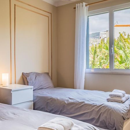 Sea View - By Wehost Apartment Camara de Lobos Luaran gambar