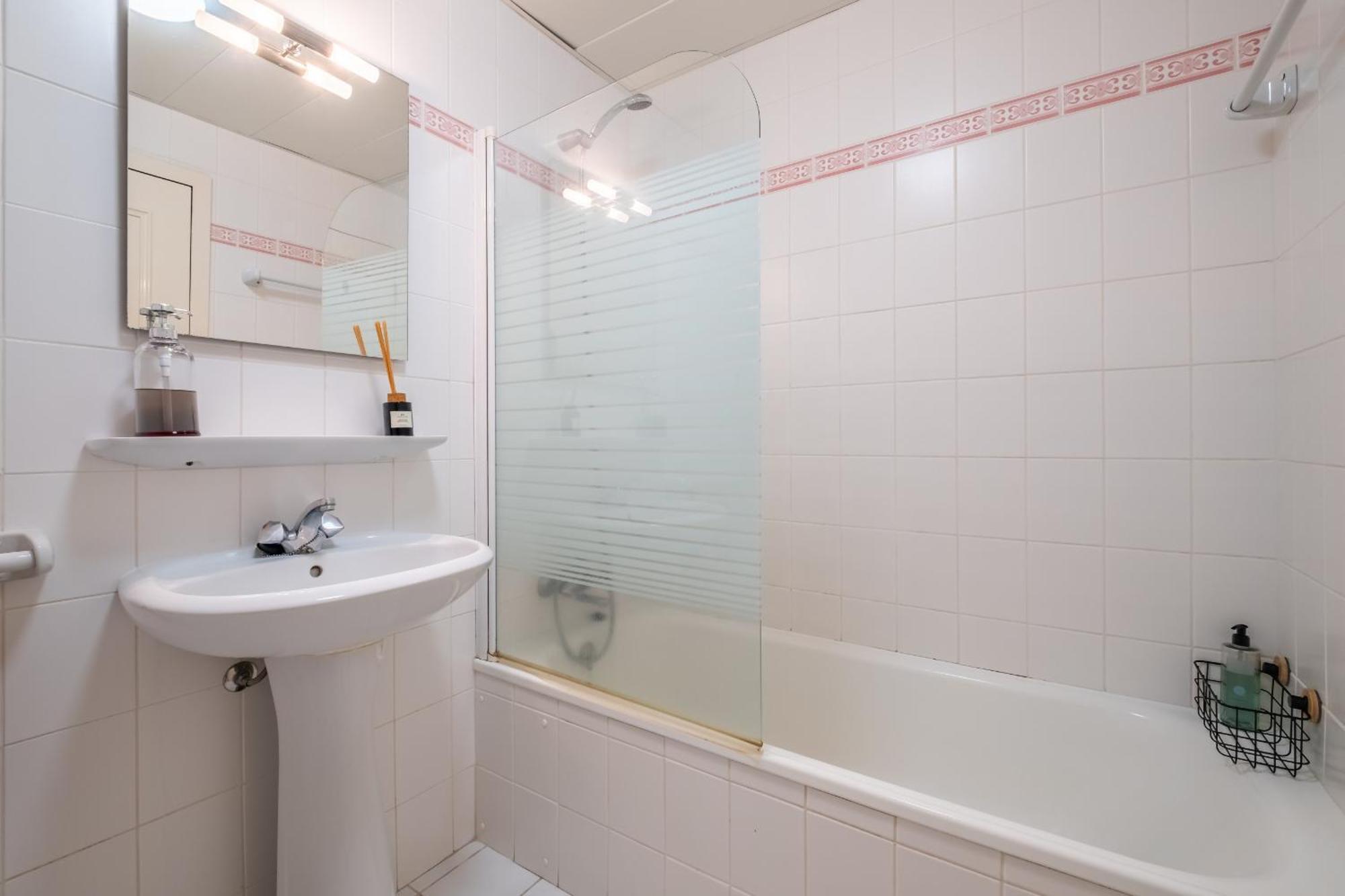 Sea View - By Wehost Apartment Camara de Lobos Luaran gambar
