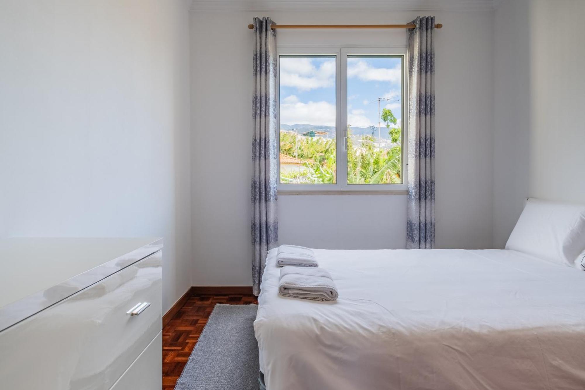Sea View - By Wehost Apartment Camara de Lobos Luaran gambar