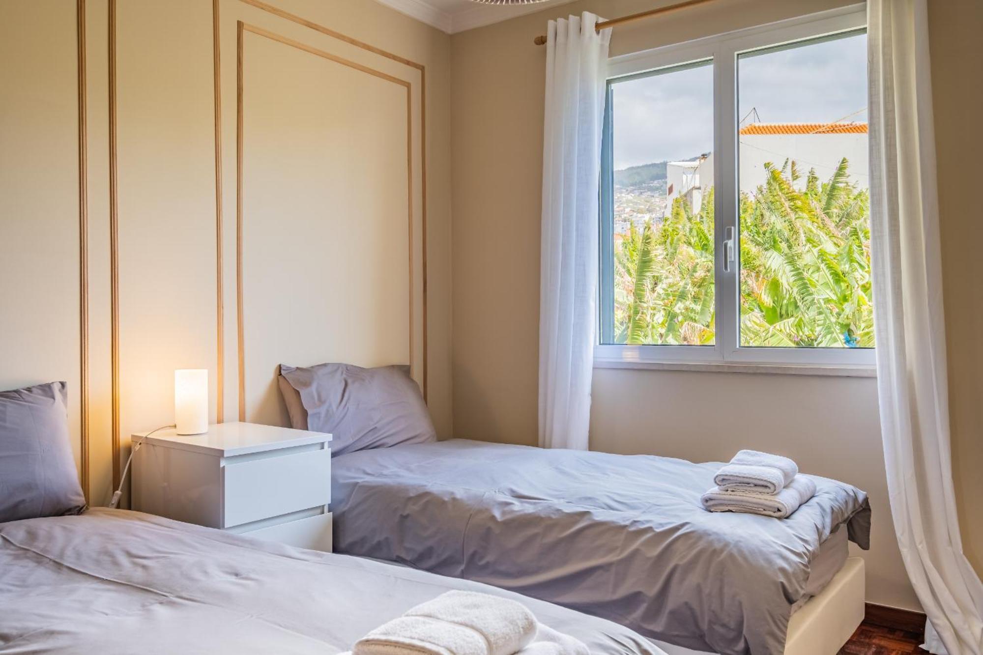 Sea View - By Wehost Apartment Camara de Lobos Luaran gambar