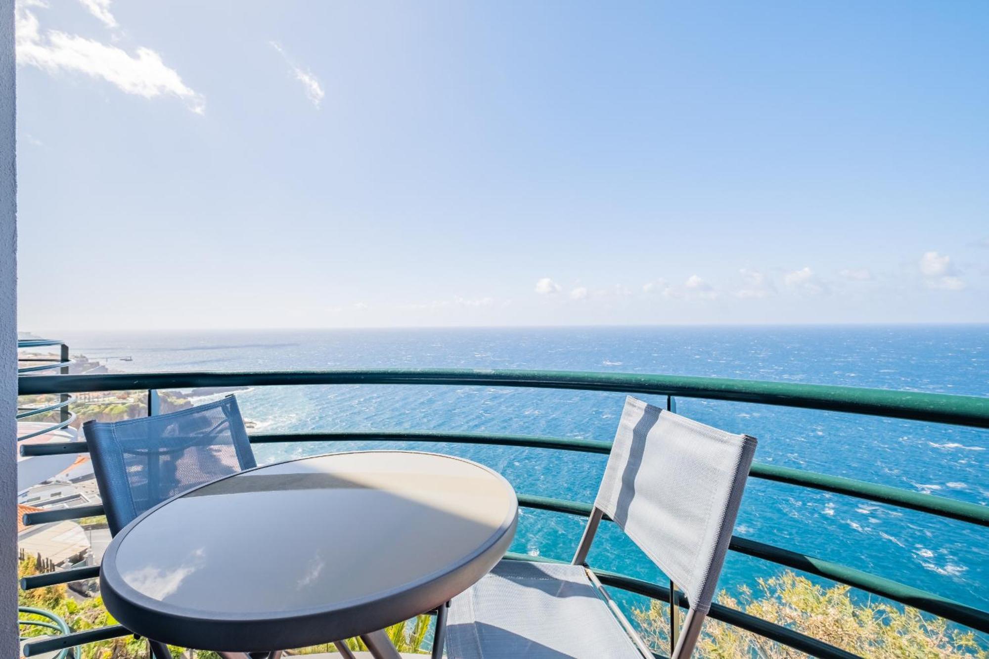 Sea View - By Wehost Apartment Camara de Lobos Luaran gambar